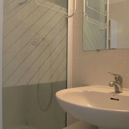 En Front De Avec Piscine Et Parking Prive - 2 Pour 6 Personnes, Saint-cyprien - Fr-1-225d-52 Saint-Cyprien (Pyrenees-Orientales)