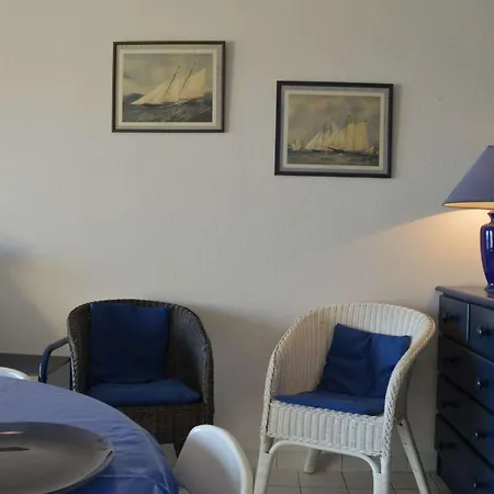 Lägenhet En Front De Avec Piscine Et Parking Prive - 2 Pour 6 Personnes, Saint-cyprien - Fr-1-225d-52